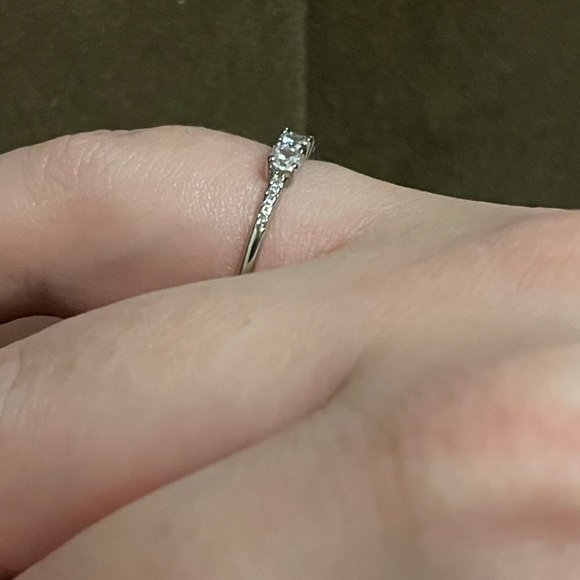 Charmed Aroma | Size 8 Ring - Picture 3 of 7